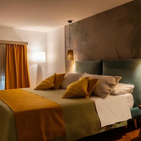 Two Chiaia 37 Apartment Naples