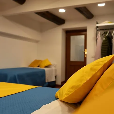 Two Chiaia 37 Apartment