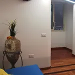 Two Chiaia 37 Apartment *