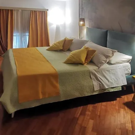Apartman Two Chiaia 37 Nápoly