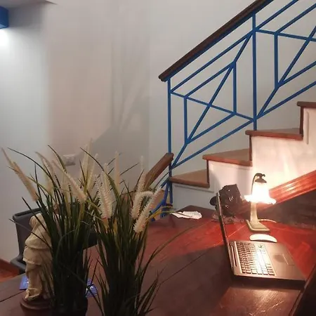Two Chiaia 37 Apartman