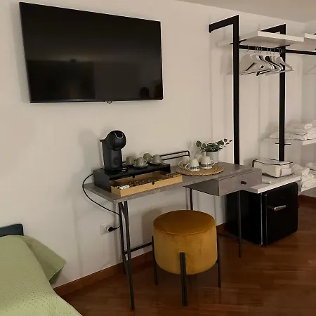 Two Chiaia 37 Apartman Nápoly