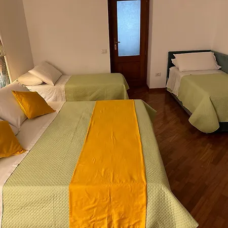 Two Chiaia 37 Apartamento